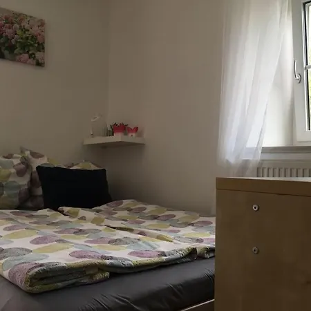 Appartement Direkt Im Ort Und Ruhig, Zauberhafte Einliegerwohnung *